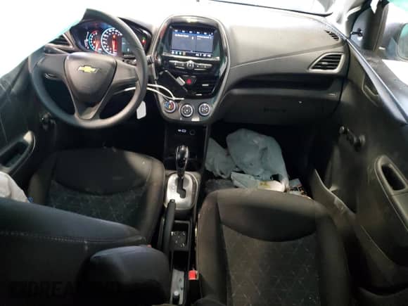 2019 Chevrolet Spark LS с VIN KL8CB6SA7KC701919, выставлен на аукционе Copart как лот 86678045 с пробегом 87 880 миль миль и Списание • Salvage title. История ставок и продаж доступна на DreamBid. Изображение 8.
