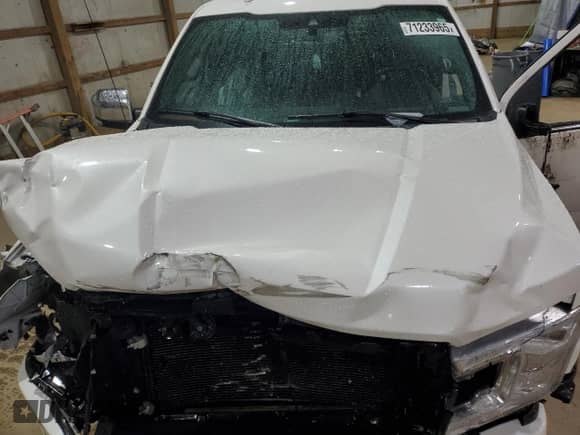 2018 Ford F-150 XLT z VIN 1FTEW1EG5JFB10301, wystawiony jako Copart lot #71233965 z przebiegiem 160 210 mil mil oraz Szkoda całkowita • Salvage title. Historia ofert i sprzedaży dostępna na DreamBid. Obrazek 11.