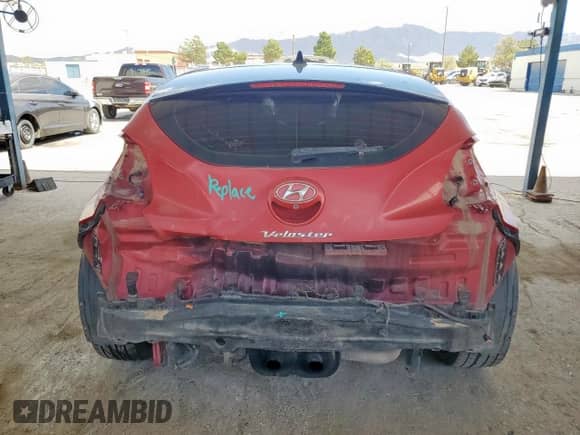 2012 Hyundai Veloster w/Gray Int z VIN KMHTC6AD2CU054207, wystawiony jako Copart lot #71825225 z przebiegiem 177 940 mil mil oraz Szkoda całkowita • Salvage title. Historia ofert i sprzedaży dostępna na DreamBid. Obrazek 6.