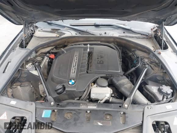 2011 BMW 5 Series 535i with VIN WBAFR7C55BC602293, listed as a IAAI auction lot 43362998 with 121,167 mi miles and . Bid and sale history available at DreamBid. Image 10.