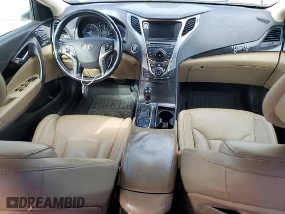 2013 Hyundai Azera with VIN KMHFH4JGXDA245793, listed as a Copart auction lot 82435324 with 144,269 mi miles and Clean title. Bid and sale history available at DreamBid. Image 8.