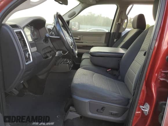 2009 Dodge 1500 SLT с VIN 1D3HB13T59S737339, выставлен на аукционе Copart как лот 76843964 с пробегом 75 272 миль миль и На запчасти • Non repairable. История ставок и продаж доступна на DreamBid. Изображение 7.