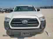 2019 Toyota Tacoma SR z VIN 5TFRX5GN9KX156923, wystawiony jako Copart lot #80000885 z przebiegiem 101 823 mil mil oraz Szkoda całkowita • Salvage title. Historia ofert i sprzedaży dostępna na DreamBid. Obrazek 5.
