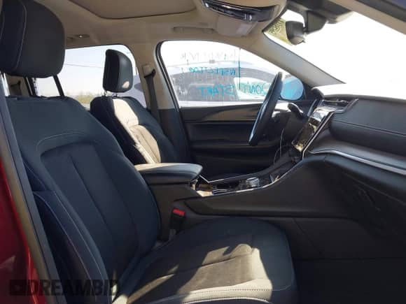 2023 Jeep Grand Cherokee Laredo with VIN 1C4RJHAG0PC622427, listed as a IAAI auction lot 43295755 with 51,065 mi miles and . Bid and sale history available at DreamBid. Image 5.