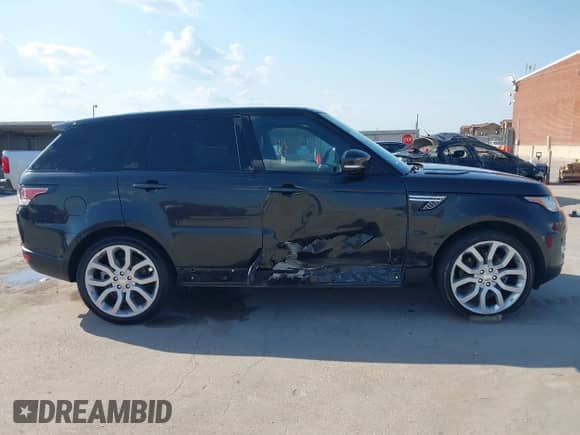 2014 Land Rover Range Rover Sport HSE with VIN SALWR2WF9EA350499, listed as a IAAI auction lot 42971576 with 99,127 mi miles and . Bid and sale history available at DreamBid. Image 13.