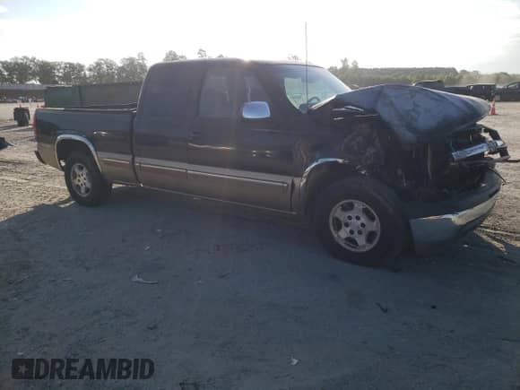 1999 Chevrolet Silverado 1500 LS z VIN 2GCEC19T7X1167826, wystawiony jako Copart lot #66620245 z przebiegiem 235 905 mil mil oraz Szkoda całkowita • Salvage title. Historia ofert i sprzedaży dostępna na DreamBid. Obrazek 4.