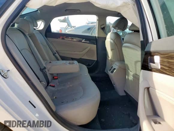 2017 Hyundai Sonata Sport с VIN 5NPE34AF8HH582726, выставлен на аукционе Copart как лот 86230395 с пробегом 102 172 миль миль и Списание • Salvage title. История ставок и продаж доступна на DreamBid. Изображение 10.