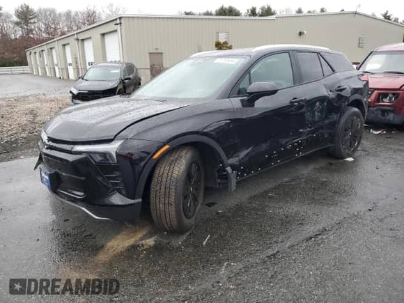 2025 Chevrolet Blazer EV AWD LT с VIN 3GNKDGRJ7SS115330, выставлен на аукционе Copart как лот 81702694 с пробегом Не указан миль и Списание • Salvage title. История ставок и продаж доступна на DreamBid. Изображение 1.