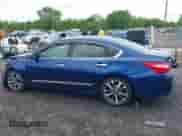 2016 Nissan Altima SR z VIN 1N4AL3AP6GC208925, wystawiony jako IAAI lot #42265402 z przebiegiem 244 533 mil mil oraz . Historia ofert i sprzedaży dostępna na DreamBid. Obrazek 14.