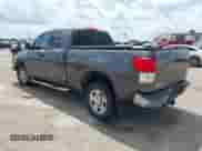 2012 Toyota Tundra с VIN 5TFUM5F18CX029289, выставлен на аукционе IAAI как лот 42583440 с пробегом Не указан миль и . История ставок и продаж доступна на DreamBid. Изображение 3.