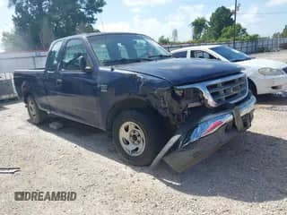 2003 Ford F-150 XL with VIN 1FTRX17W73NB85710, listed as a IAAI auction lot 42823132 with Not provided miles and . Bid and sale history available at DreamBid. Image 1.