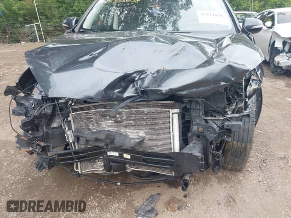 2020 Kia Sorento LX с VIN 5XYPG4A31LG660735, выставлен на аукционе IAAI как лот 42513638 с пробегом 922 791 миль миль и . История ставок и продаж доступна на DreamBid. Изображение 6.