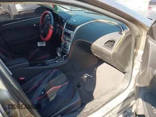 2012 Chevrolet Malibu 1LT с VIN 1G1ZC5E01CF199557, выставлен на аукционе IAAI как лот 42838137 с пробегом 91 672 миль миль и . История ставок и продаж доступна на DreamBid. Изображение 5.