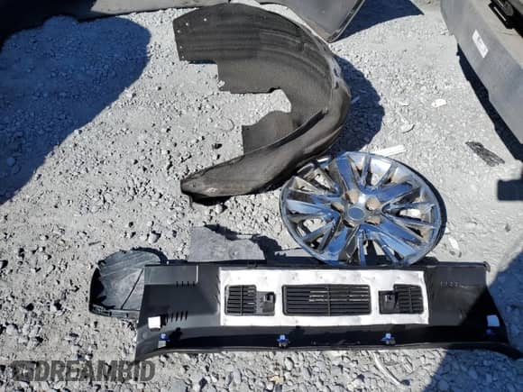 2015 Chevrolet Impala LS с VIN 2G11Z5SL0F9194602, выставлен на аукционе Copart как лот 86216935 с пробегом 106 961 миль миль и Списание • Salvage title. История ставок и продаж доступна на DreamBid. Изображение 12.
