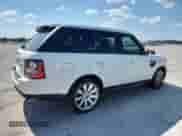 2012 Land Rover Range Rover Sport SC z VIN SALSH2E47CA749975, wystawiony jako Copart lot #62076255 z przebiegiem Nie podano mil oraz Czysty tytuł • Clean title. Historia ofert i sprzedaży dostępna na DreamBid. Obrazek 3.
