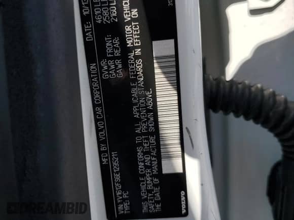 2014 Volvo S60 T5 с VIN YV1612FS6E1295211, выставлен на аукционе Copart как лот 68527425 с пробегом Не указан миль и Списание • Salvage title. История ставок и продаж доступна на DreamBid. Изображение 12.
