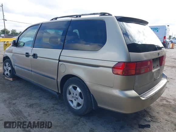2001 Honda Odyssey LX с VIN 2HKRL185X1H553358, выставлен на аукционе IAAI как лот 42259989 с пробегом 228 159 миль миль и . История ставок и продаж доступна на DreamBid. Изображение 3.