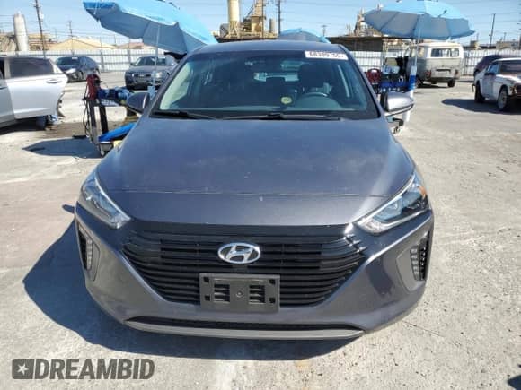 2017 Hyundai Ioniq SEL z VIN KMHC75LC5HU050100, wystawiony jako Copart lot #68389755 z przebiegiem 48 844 mil mil oraz Szkoda całkowita • Salvage title. Historia ofert i sprzedaży dostępna na DreamBid. Obrazek 5.