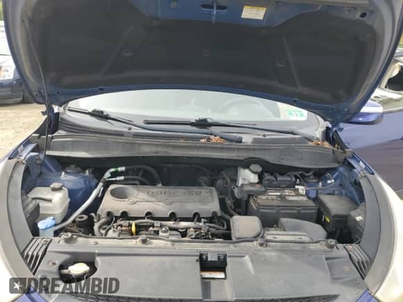 2012 Hyundai Tucson Limited with VIN KM8JUCACXCU542315, listed as a Copart auction lot 81955185 with 146,220 mi miles and Clean title. Bid and sale history available at DreamBid. Image 12.