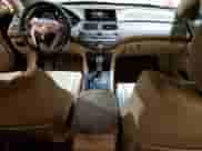 2009 Honda Accord EX-L z VIN 1HGCP25889A128756, wystawiony jako Copart lot #45008655 z przebiegiem 111 412 mil mil oraz Szkoda całkowita • Salvage title. Historia ofert i sprzedaży dostępna na DreamBid. Obrazek 8.