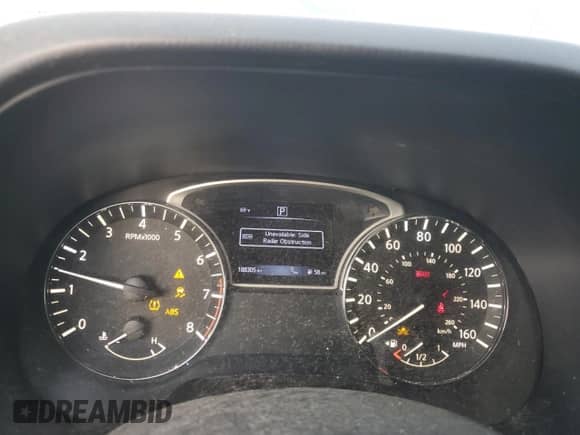 2020 Nissan Pathfinder SV with VIN 5N1DR2BN4LC600935, listed as a Copart auction lot 86627795 with 188,305 mi miles and Clean title. Bid and sale history available at DreamBid. Image 9.