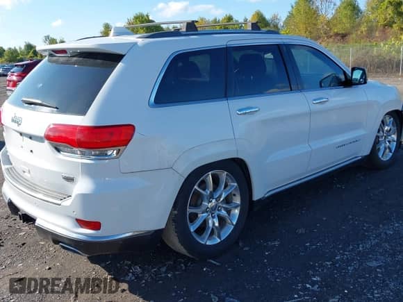2014 Jeep Grand Cherokee Summit с VIN 1C4RJFJM3EC373015, выставлен на аукционе IAAI как лот 43321112 с пробегом 85 655 миль миль и . История ставок и продаж доступна на DreamBid. Изображение 4.