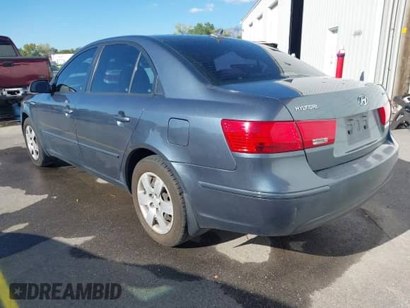2009 Hyundai Sonata GLS с VIN 5NPET46C79H526356, выставлен на аукционе IAAI как лот 43243581 с пробегом 245 731 миль миль и . История ставок и продаж доступна на DreamBid. Изображение 3.