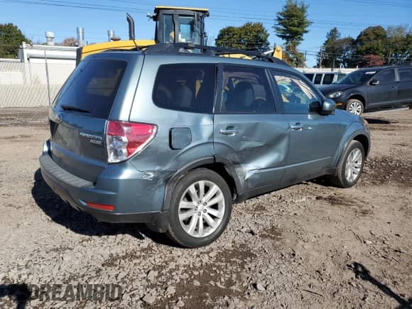 2011 Subaru Forester X Limited z VIN JF2SHAEC4BH715878, wystawiony jako Copart lot #86841125 z przebiegiem 47 984 mil mil oraz Szkoda całkowita • Salvage title. Historia ofert i sprzedaży dostępna na DreamBid. Obrazek 3.