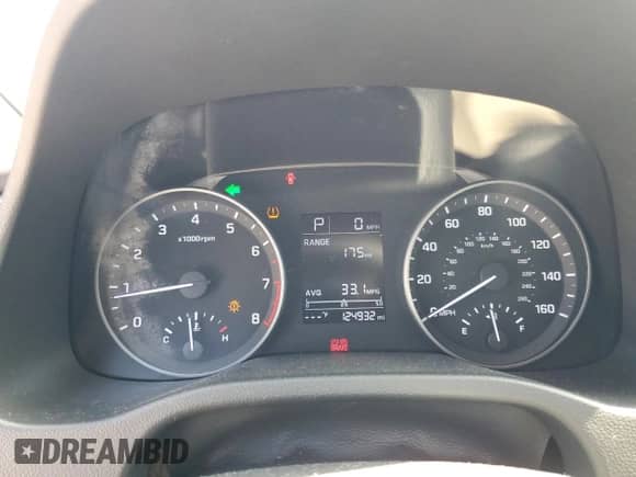 2017 Hyundai Elantra SE with VIN KMHD74LF2HU423604, listed as a Copart auction lot 81652185 with 124,932 mi miles and Salvage title. Bid and sale history available at DreamBid. Image 9.