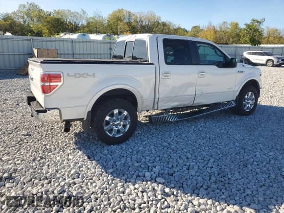 2013 Ford F-150 Lariat with VIN 1FTFW1ET3DKG21096, listed as a Copart auction lot 84642195 with 108,073 mi miles and Salvage title. Bid and sale history available at DreamBid. Image 3.