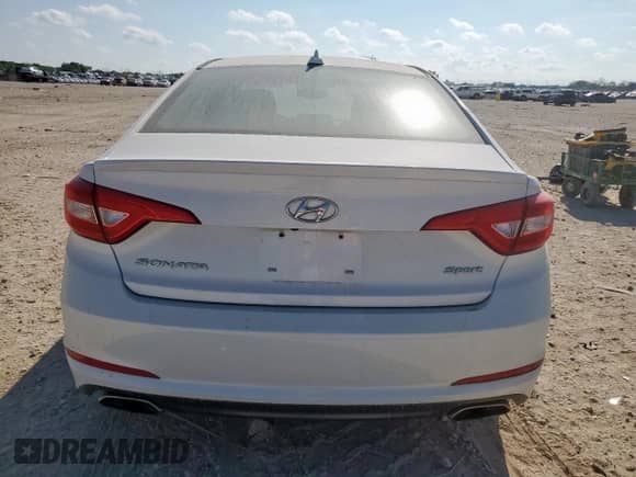 2015 Hyundai Sonata Limited with VIN 5NPE34AF0FH098675, listed as a Copart auction lot 80378845 with 78,422 mi miles and Salvage title. Bid and sale history available at DreamBid. Image 6.