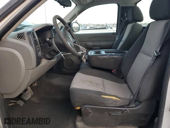 2007 GMC Sierra 1500 Work Truck с VIN 1GTEC14C17E537013, выставлен на аукционе Copart как лот 43540895 с пробегом 263 368 миль миль и Списание • Salvage title. История ставок и продаж доступна на DreamBid. Изображение 7.