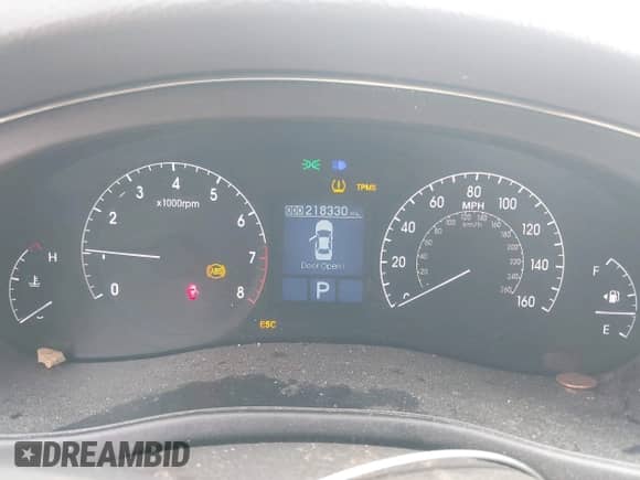 2010 Hyundai Genesis с VIN KMHGC4DF4AU092649, выставлен на аукционе IAAI как лот 42660068 с пробегом 218 330 миль миль и . История ставок и продаж доступна на DreamBid. Изображение 7.