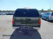 2003 Chevrolet Suburban LT z VIN 3GNEC16Z73G285263, wystawiony jako IAAI lot #41966145 z przebiegiem 197 966 mil mil oraz . Historia ofert i sprzedaży dostępna na DreamBid. Obrazek 16.