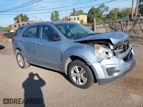2015 Chevrolet Equinox LS z VIN 2GNFLEEK3F6233645, wystawiony jako IAAI lot #43382973 z przebiegiem 91 189 mil mil oraz . Historia ofert i sprzedaży dostępna na DreamBid. Obrazek 1.