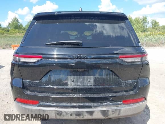 2023 Jeep Grand Cherokee Limited with VIN 1C4RJHBG0PC512461, listed as a IAAI auction lot 43075577 with 45,712 mi miles and . Bid and sale history available at DreamBid. Image 16.