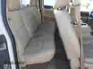 2012 Chevrolet Silverado 1500 LT z VIN 1GCRKSE71CZ282460, wystawiony jako IAAI lot #43475158 z przebiegiem 250 024 mil mil oraz . Historia ofert i sprzedaży dostępna na DreamBid. Obrazek 8.