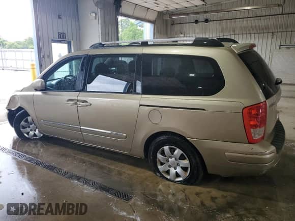 2007 Hyundai Entourage GLS с VIN KNDMC233876030011, выставлен на аукционе Copart как лот 67806955 с пробегом 278 762 миль миль и Списание • Salvage title. История ставок и продаж доступна на DreamBid. Изображение 2.