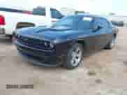 2018 Dodge Challenger SXT с VIN 2C3CDZAG3JH121981, выставлен на аукционе IAAI как лот 43215625 с пробегом 103 408 миль миль и . История ставок и продаж доступна на DreamBid. Изображение 2.