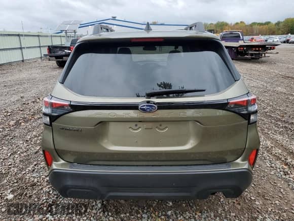 2025 Subaru Forester Premium z VIN JF2SLDDC4SH443673, wystawiony jako Copart lot #86729645 z przebiegiem Nie podano mil oraz Szkoda całkowita • Salvage title. Historia ofert i sprzedaży dostępna na DreamBid. Obrazek 6.