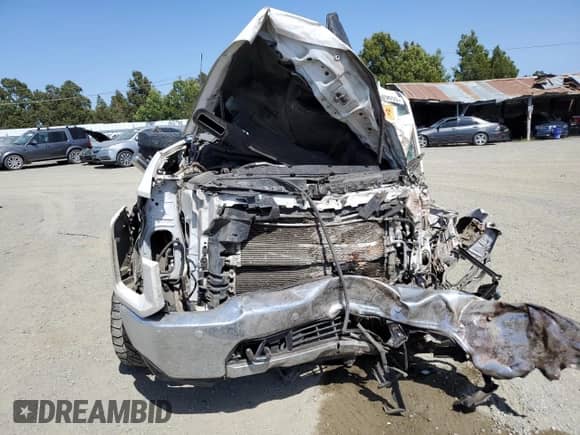 2020 Chevrolet Silverado 3500HD LTZ с VIN 1GC4YUEY4LF162344, выставлен на аукционе Copart как лот 59349655 с пробегом Не указан миль и На запчасти • Non repairable. История ставок и продаж доступна на DreamBid. Изображение 5.