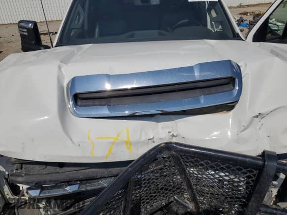 2020 Chevrolet Silverado 3500HD LTZ с VIN 1GC4YUEYXLF121247, выставлен на аукционе Copart как лот 65041345 с пробегом 127 454 миль миль и Списание • Salvage title. История ставок и продаж доступна на DreamBid. Изображение 11.