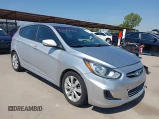 2013 Hyundai Accent SE with VIN KMHCU5AE9DU120169, listed as a IAAI auction lot 43174281 with 131,923 mi miles and . Bid and sale history available at DreamBid. Image 1.