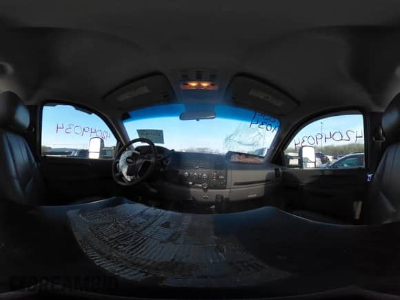 2012 Chevrolet Silverado 2500HD Work Truck z VIN 1GB0KVCG3CZ158501, wystawiony jako IAAI lot #42049034 z przebiegiem 186 238 mil mil oraz . Historia ofert i sprzedaży dostępna na DreamBid. Obrazek 18.