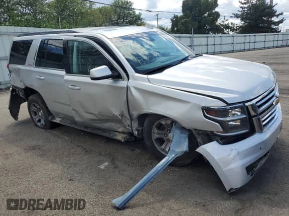 2016 Chevrolet Tahoe LT с VIN 1GNSKBKCXGR458034, выставлен на аукционе Copart как лот 70345765 с пробегом 176 220 миль миль и Списание • Salvage title. История ставок и продаж доступна на DreamBid. Изображение 4.
