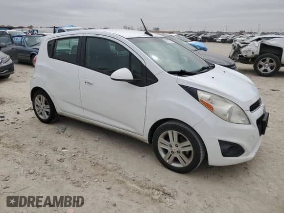 2013 Chevrolet Spark LT with VIN KL8CC6S95DC504480, listed as a Copart auction lot 43712165 with 147,607 mi miles and Clean title. Bid and sale history available at DreamBid. Image 4.