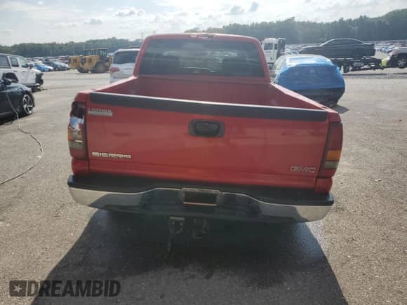 2000 GMC Sierra 1500 SLE with VIN 1GTEC19V2YZ311891, listed as a Copart auction lot 68736895 with 181,455 mi miles and Salvage title. Bid and sale history available at DreamBid. Image 6.