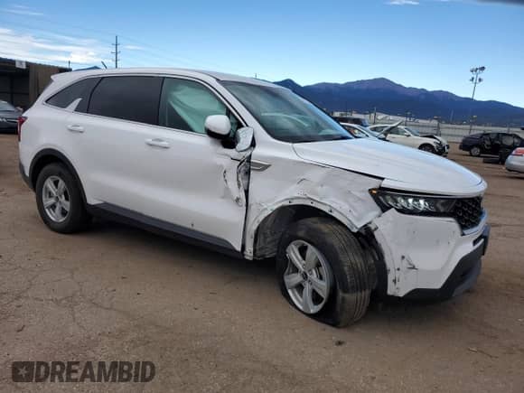 2023 Kia Sorento LX with VIN 5XYRGDLC0PG165406, listed as a Copart auction lot 71907905 with 42,344 mi miles and Salvage title. Bid and sale history available at DreamBid. Image 4.