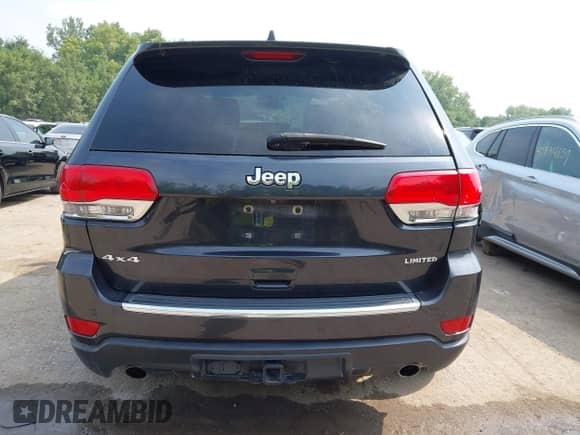 2014 Jeep Grand Cherokee Limited with VIN 1C4RJFBG0EC155414, listed as a IAAI auction lot 42882845 with 118,576 mi miles and . Bid and sale history available at DreamBid. Image 17.