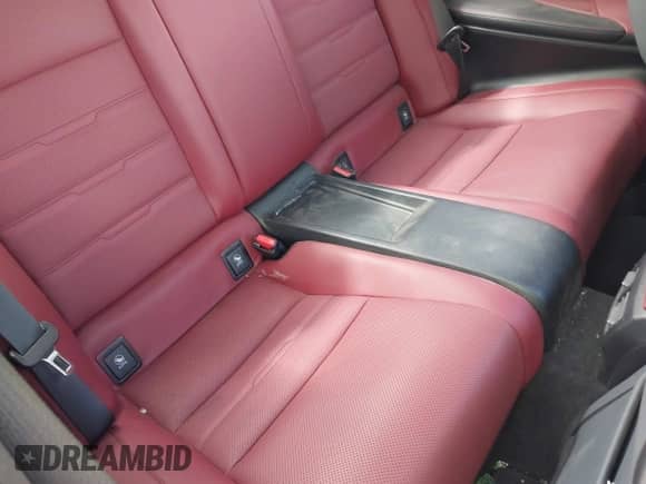 2015 Lexus RC 350 F Sport with VIN JTHSE5BC8F5003169, listed as a IAAI auction lot 42803871 with 130,118 mi miles and . Bid and sale history available at DreamBid. Image 8.